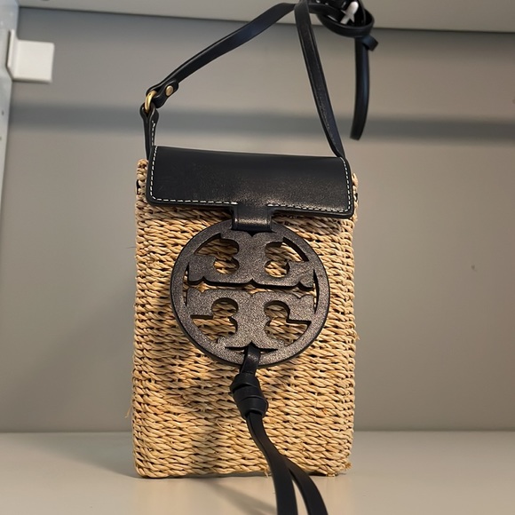 Tory Burch, Natural Straw Crossbody Phone Bag - Picture 2 of 5
